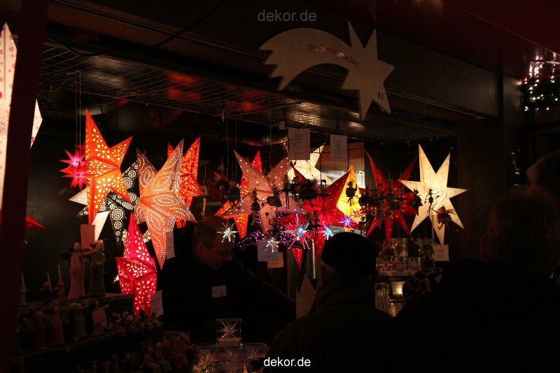 weihnachtsmaerkte-2010-koeln-domplatz-abends-045