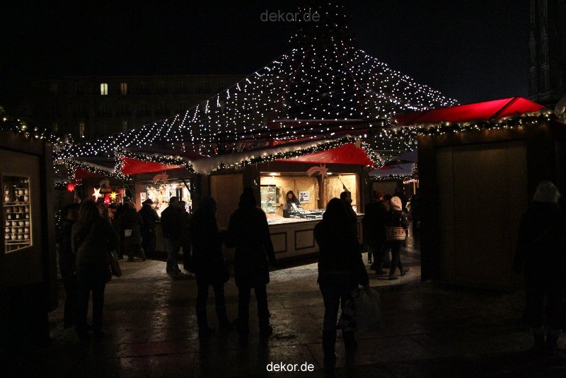 weihnachtsmaerkte-2010-koeln-domplatz-abends-059