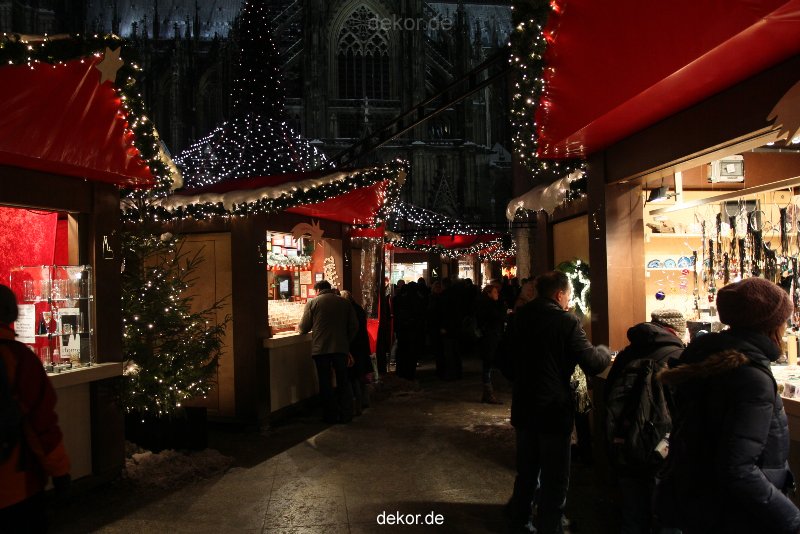 weihnachtsmaerkte-2010-koeln-domplatz-abends-068