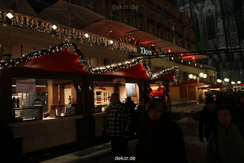 weihnachtsmaerkte-2010-koeln-domplatz-abends-074