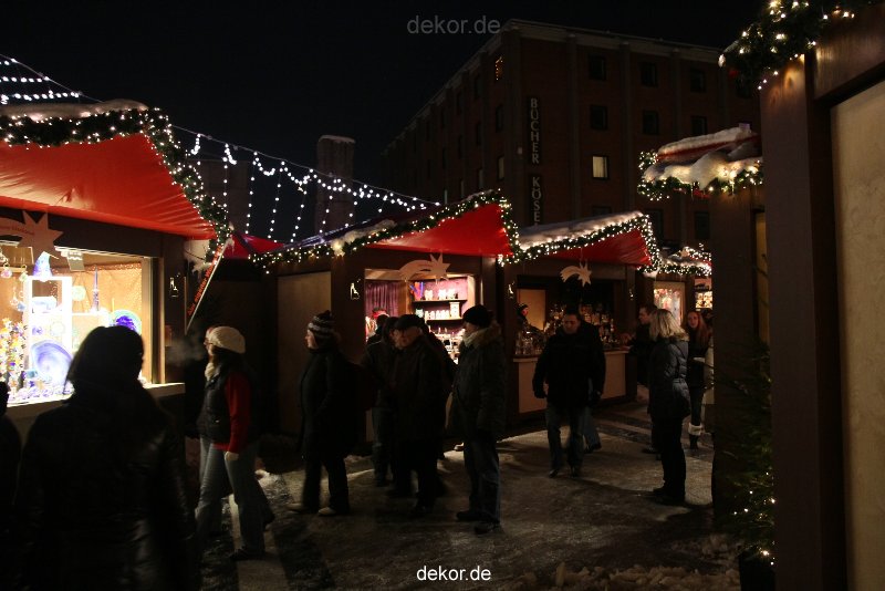 weihnachtsmaerkte-2010-koeln-domplatz-abends-076