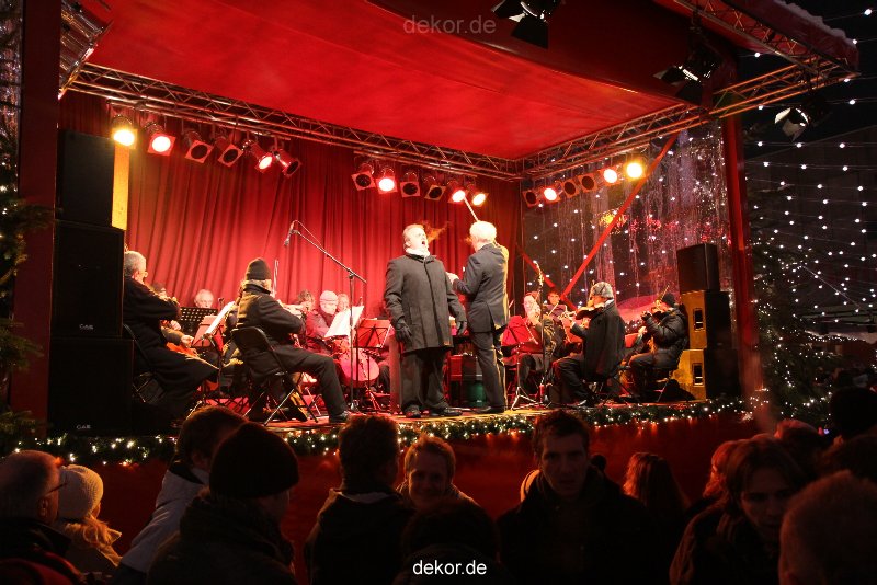 weihnachtsmaerkte-2010-koeln-domplatz-abends-087