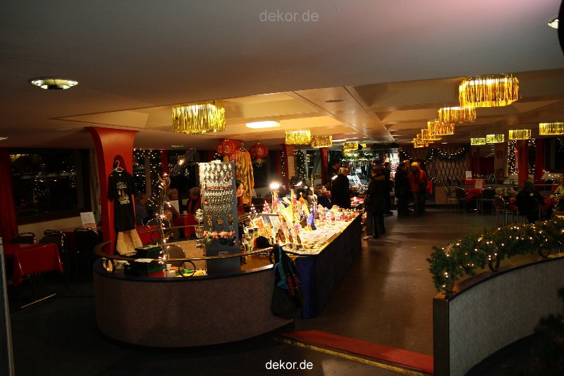 weihnachtsmaerkte-2010-koeln-schiff-031