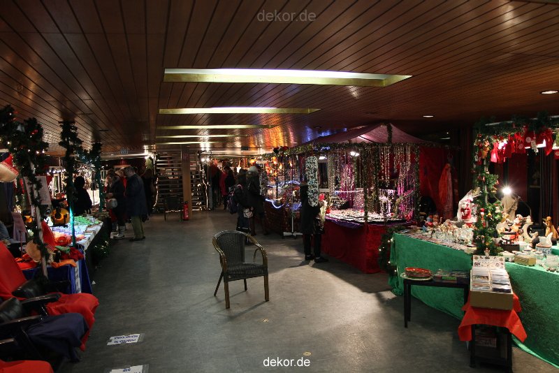 weihnachtsmaerkte-2010-koeln-schiff-036
