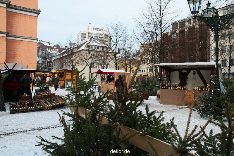 weihnachtsmaerkte-2010-wuppertal-laurentiusplatz-1-069