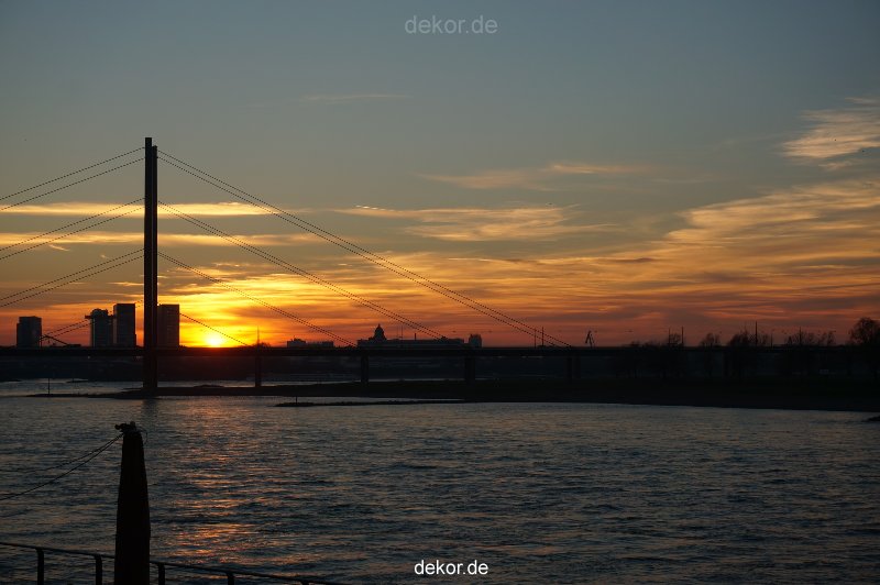 weihnachtsmaerkte-2013-duesseldorf-schlossturm-007