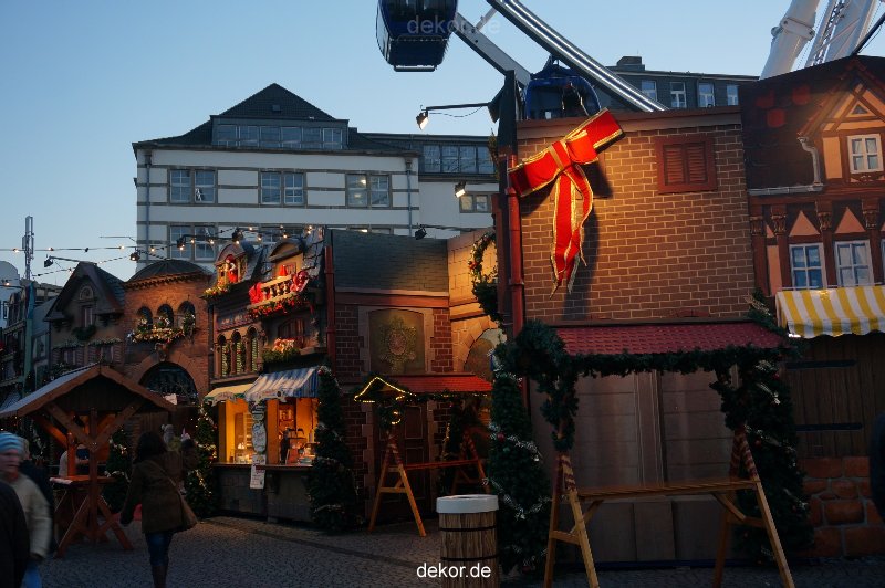 weihnachtsmaerkte-2013-duesseldorf-schlossturm-029