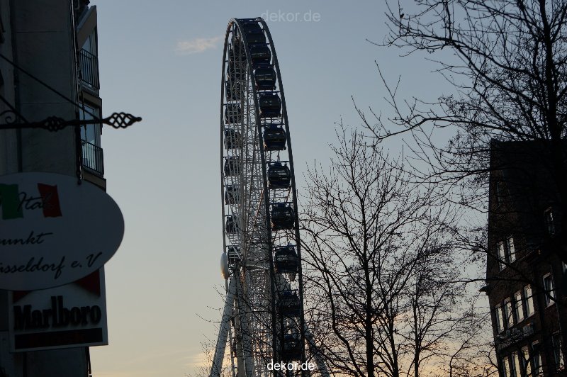 weihnachtsmaerkte-2013-duesseldorf-schlossturm-038