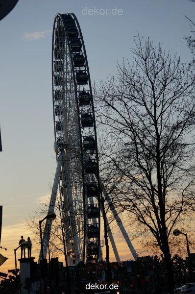 weihnachtsmaerkte-2013-duesseldorf-schlossturm-039