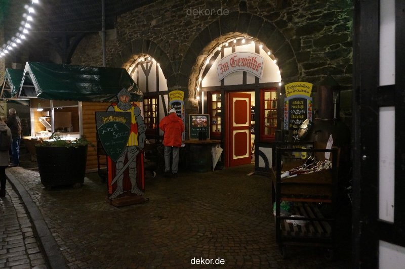 weihnachtsmaerkte-2013-solingen-schloss-burg-aussen-055
