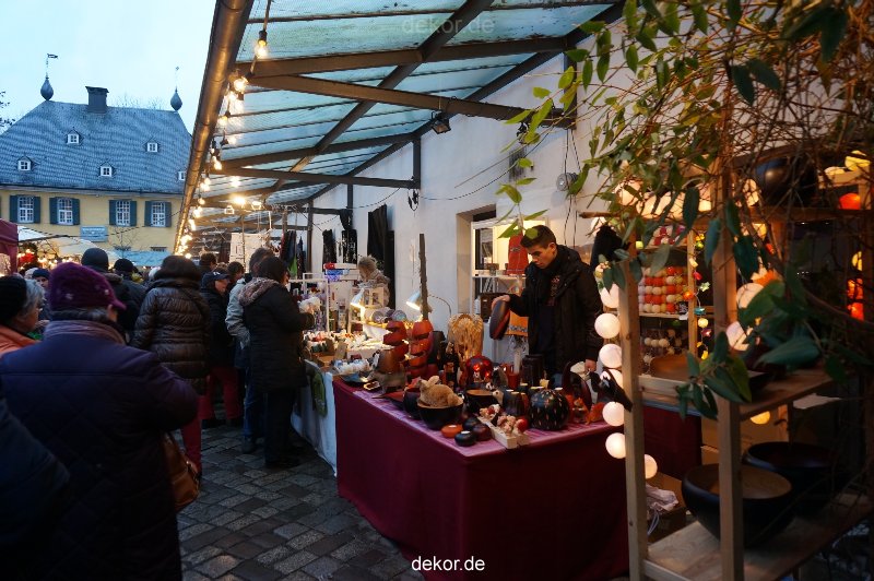 weihnachtsmaerkte-2013-wuppertal-schloss-luentenbeck-008
