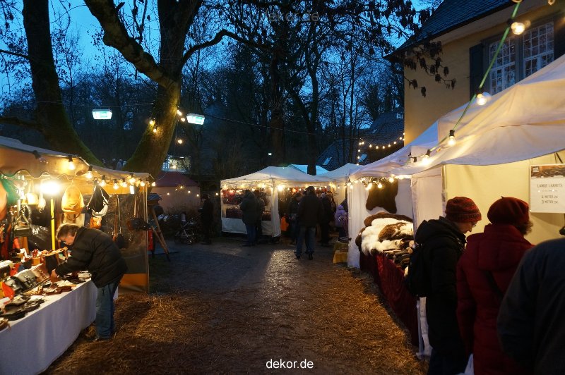 weihnachtsmaerkte-2013-wuppertal-schloss-luentenbeck-061