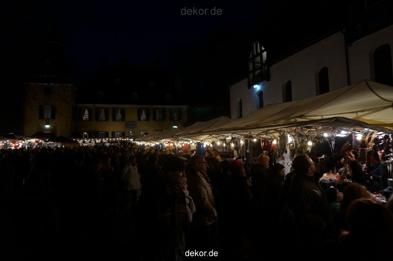 weihnachtsmaerkte-2013-wuppertal-schloss-luentenbeck-085