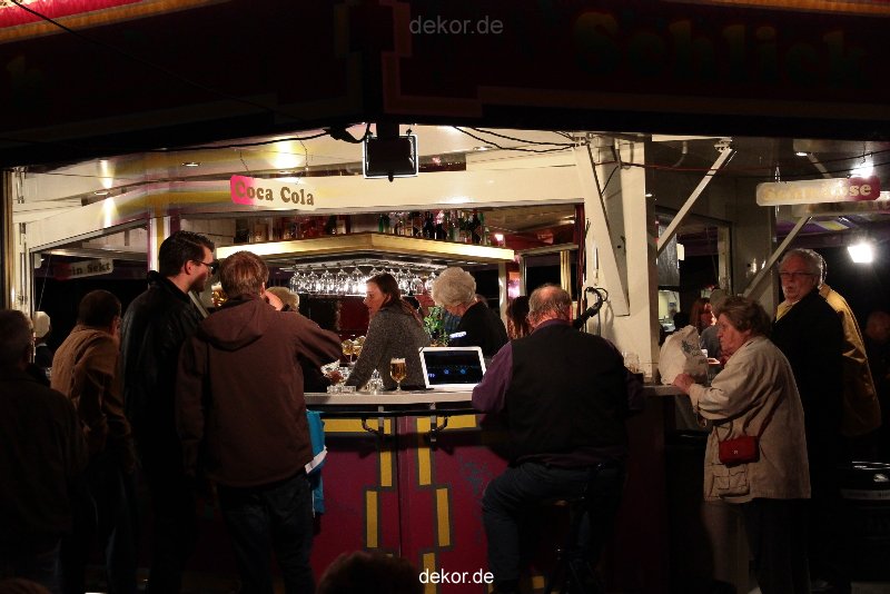 wuppertal-e400-neumarkt-abends-005
