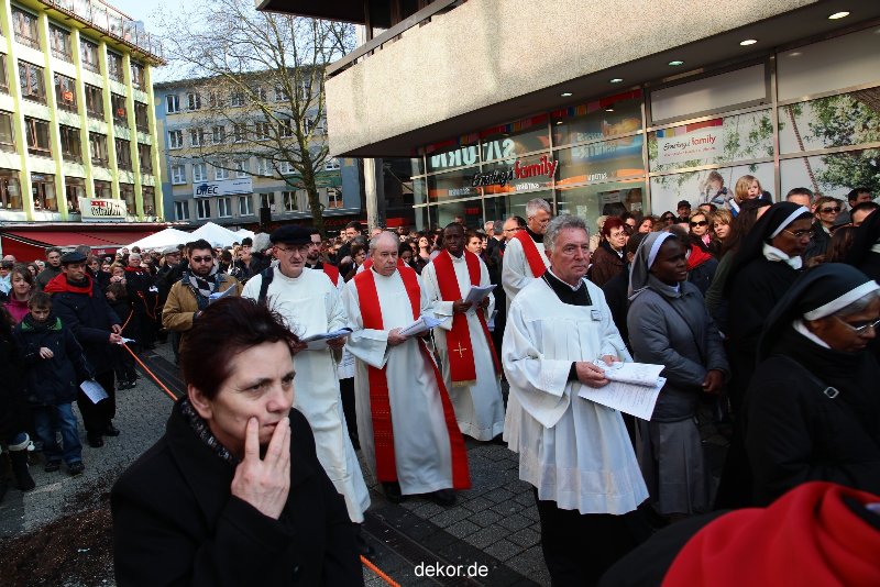 wuppertal-karfreitags-prozession-2012-3-047