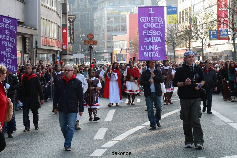 wuppertal-karfreitags-prozession-2012-5-013