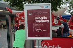 duesseldorf-luftfahrttag-2013-airberlin-huepfburg-003