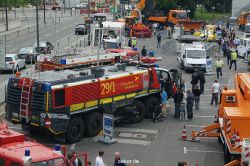 duesseldorf-luftfahrttag-2013-fahrzeuge-123
