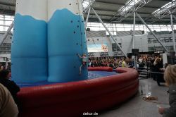 duesseldorf-luftfahrttag-2013-klettertuerme-008