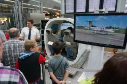 duesseldorf-luftfahrttag-2013-simulatoren-022