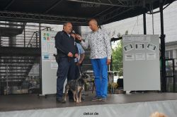 duesseldorf-luftfahrttag-2013-spuerhunde-001
