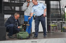 duesseldorf-luftfahrttag-2013-spuerhunde-022