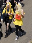 duesseldorf-japantag-2013-free-hugs-021