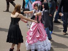 duesseldorf-japantag-2013-free-hugs-029