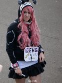 duesseldorf-japantag-2013-free-hugs-032