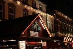 weihnachtsmaerkte-2010-duesseldorf-rathausplatz-abend-015