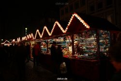 weihnachtsmaerkte-2010-duesseldorf-rathausplatz-abend-024
