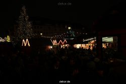 weihnachtsmaerkte-2010-duesseldorf-rathausplatz-abend-054