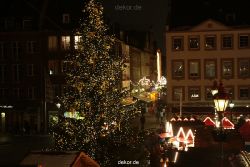 weihnachtsmaerkte-2010-duesseldorf-rathausplatz-abend-074
