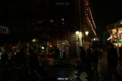 weihnachtsmaerkte-2010-duesseldorf-rathausplatz-abend-098