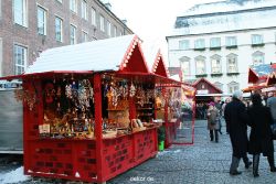 weihnachtsmaerkte-2010-duesseldorf-rathausplatz-005