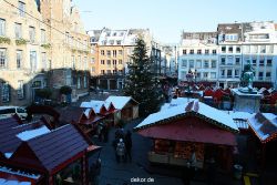weihnachtsmaerkte-2010-duesseldorf-rathausplatz-017
