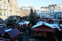 weihnachtsmaerkte-2010-duesseldorf-rathausplatz-020