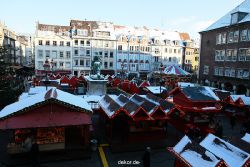 weihnachtsmaerkte-2010-duesseldorf-rathausplatz-022
