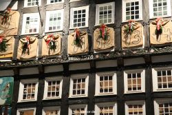 weihnachtsmaerkte-2010-hattingen-altstadt-frau-holle-013