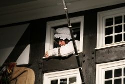 weihnachtsmaerkte-2010-hattingen-altstadt-frau-holle-048