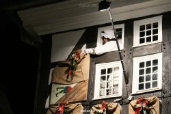 weihnachtsmaerkte-2010-hattingen-altstadt-frau-holle-057
