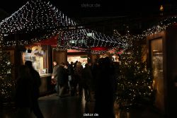 weihnachtsmaerkte-2010-koeln-domplatz-abends-011