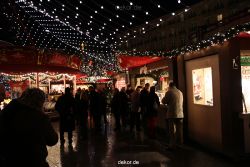 weihnachtsmaerkte-2010-koeln-domplatz-abends-021