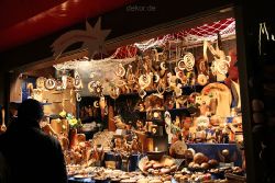 weihnachtsmaerkte-2010-koeln-domplatz-abends-051