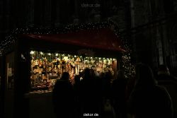 weihnachtsmaerkte-2010-koeln-domplatz-abends-052
