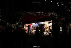 weihnachtsmaerkte-2010-koeln-domplatz-abends-079