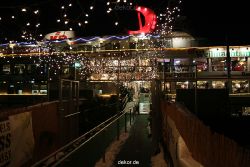 weihnachtsmaerkte-2010-koeln-schiff-002