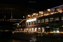 weihnachtsmaerkte-2010-koeln-schiff-006