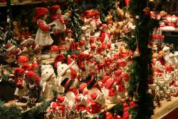 weihnachtsmaerkte-2010-koeln-schiff-014