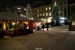 weihnachtsmaerkte-2010-wuppertal-laurentiusplatz-2-003